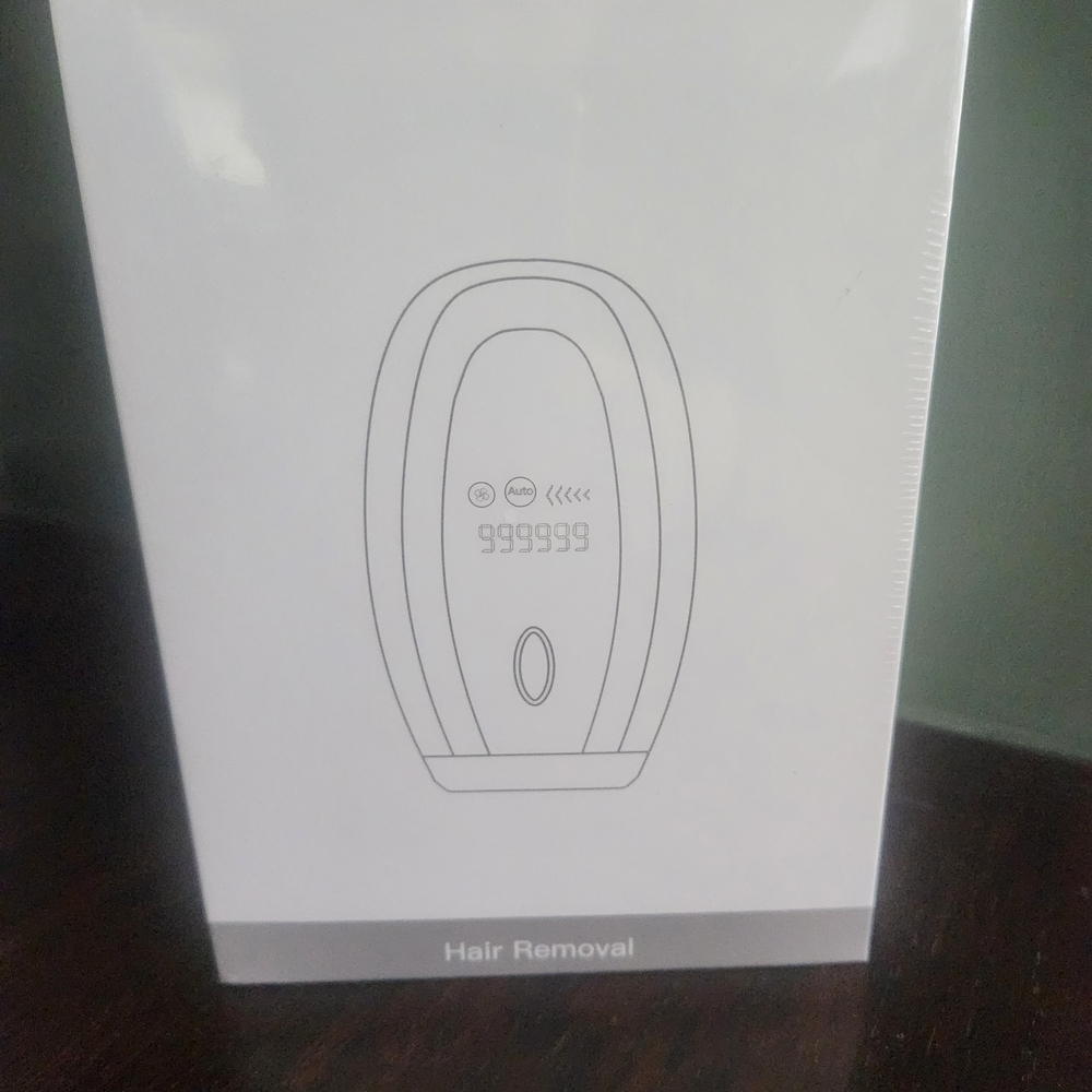 White Hair Removal Device